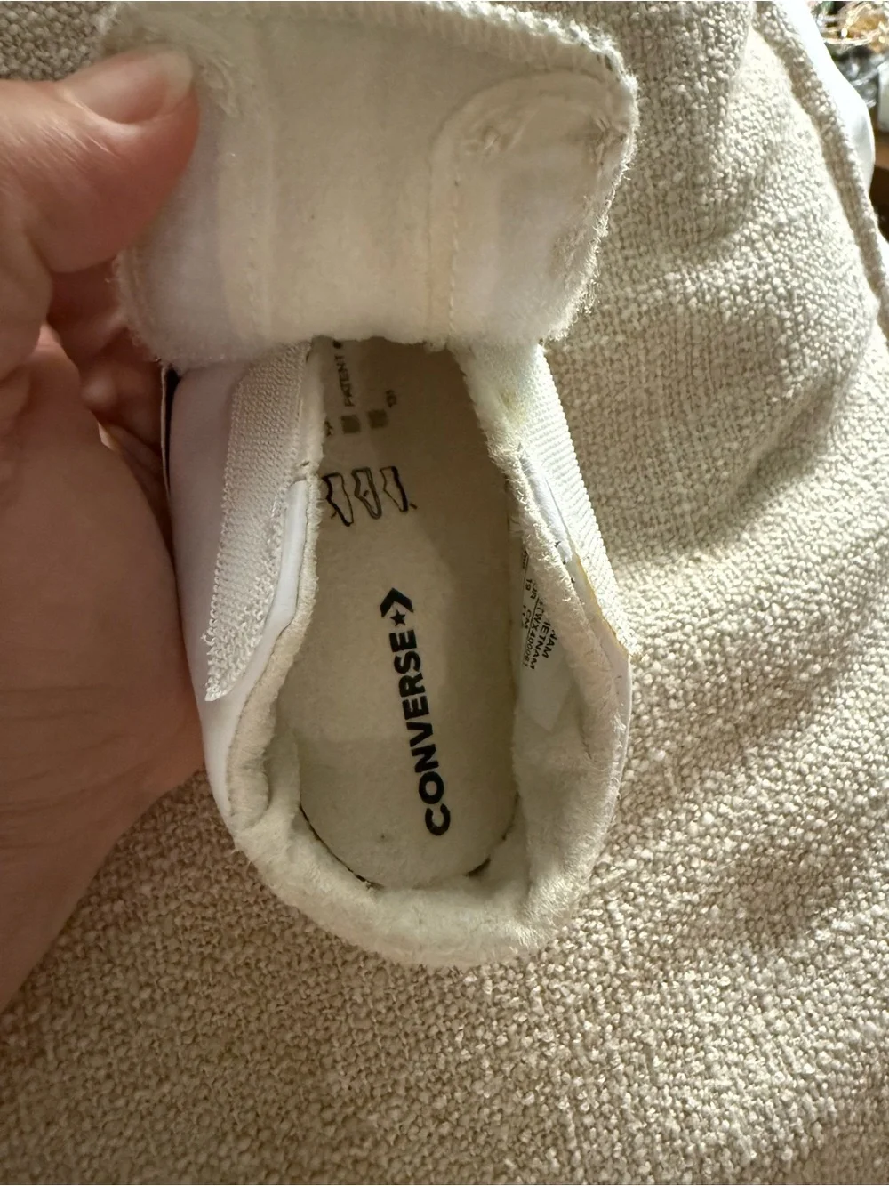NWOB Converse baby CHUCK TAYLOR  all star cribster crib booties size 3